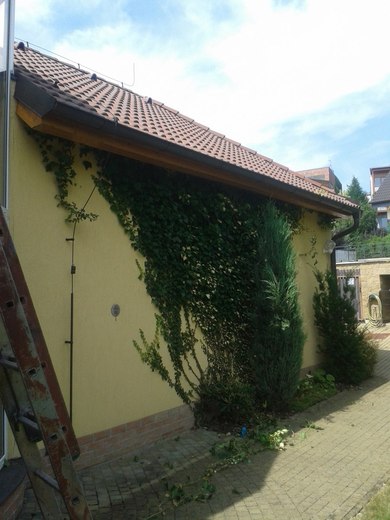 24-nater-drevenych-podhledu-a-stitu-rd-praha-suchdol-002.jpg