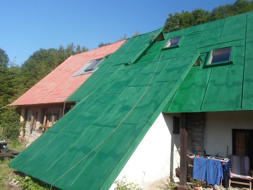 34-pension-krkonose-zacler-dvojity-nater-mech-zeleny-004.jpg