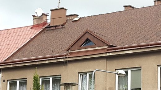 Nátěry klempířských prvků střechy