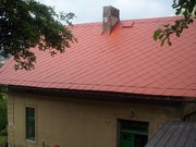 Renovace střechy, výměna eternit. hřebene za plechový