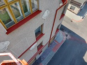 nátěr parapetů z vysokozdvižné plošiny