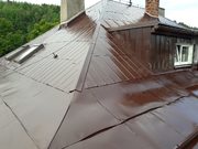 Nátěr střechy hlavní budovy firmy Partis a.s.